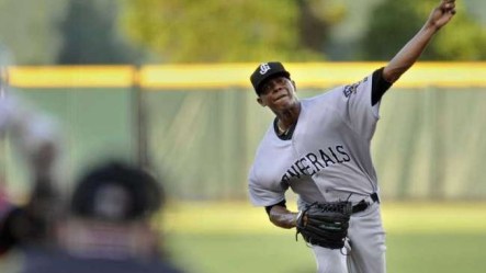 Roenis Elias makes his team-leading 21st start today for Jackson in game one.